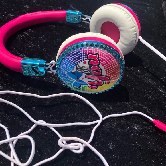 Jojo Siwa Headphone Set๐ - Picture 7 of 7